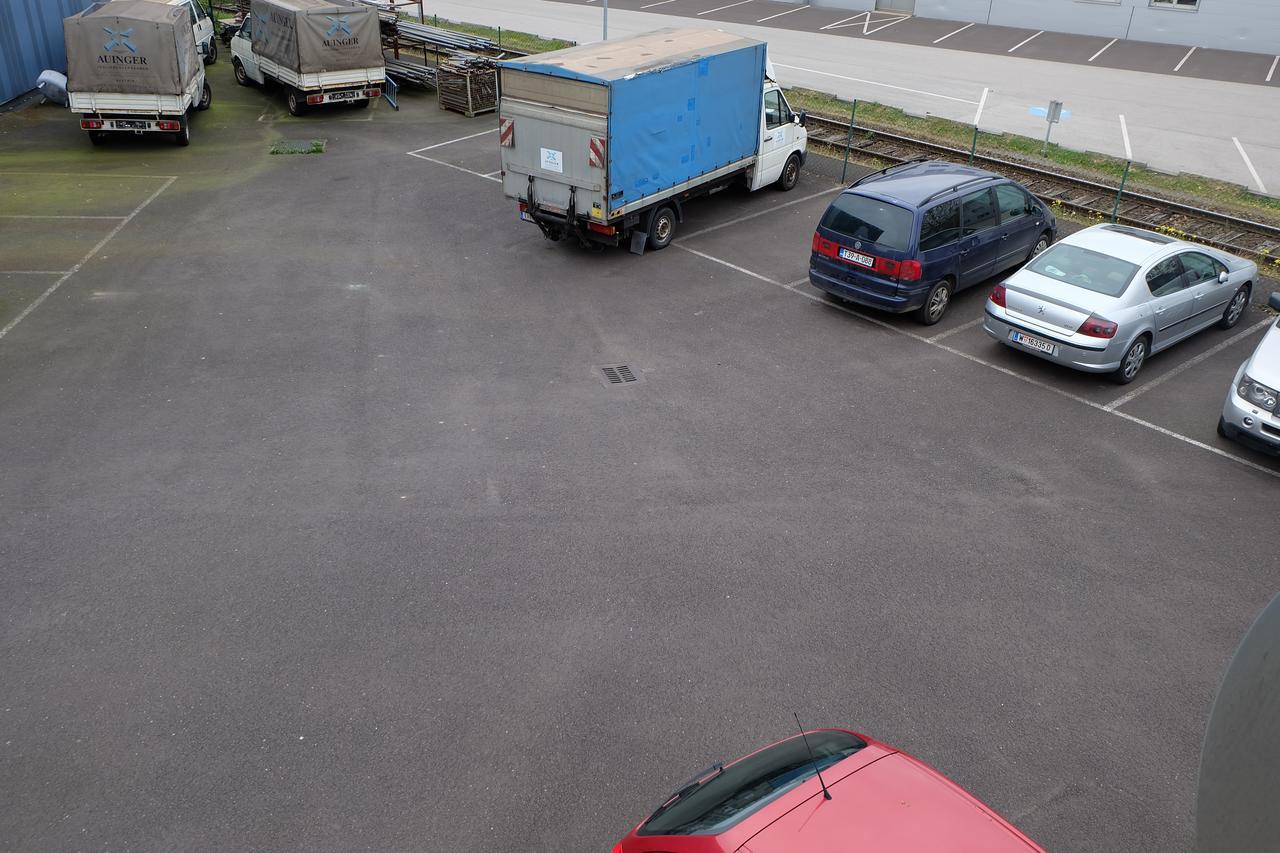 Montagehotel Bed & Steel Linz Zewnętrze zdjęcie