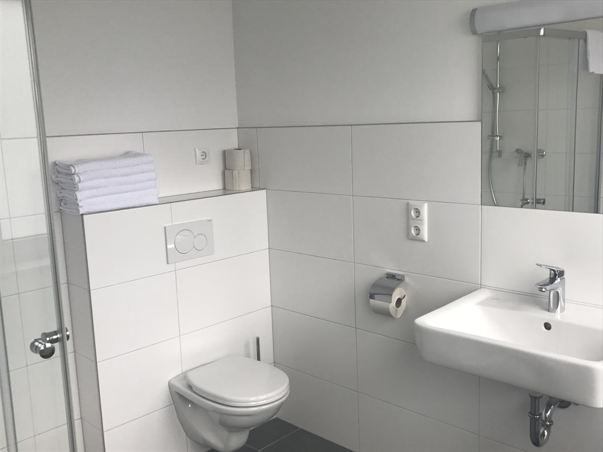 Montagehotel Bed & Steel Linz Zewnętrze zdjęcie