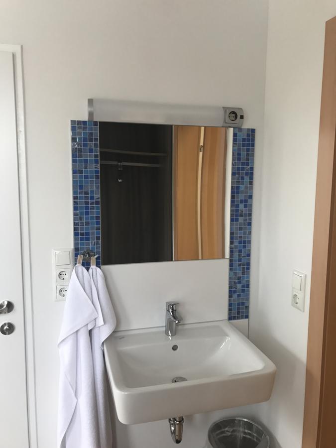 Montagehotel Bed & Steel Linz Zewnętrze zdjęcie